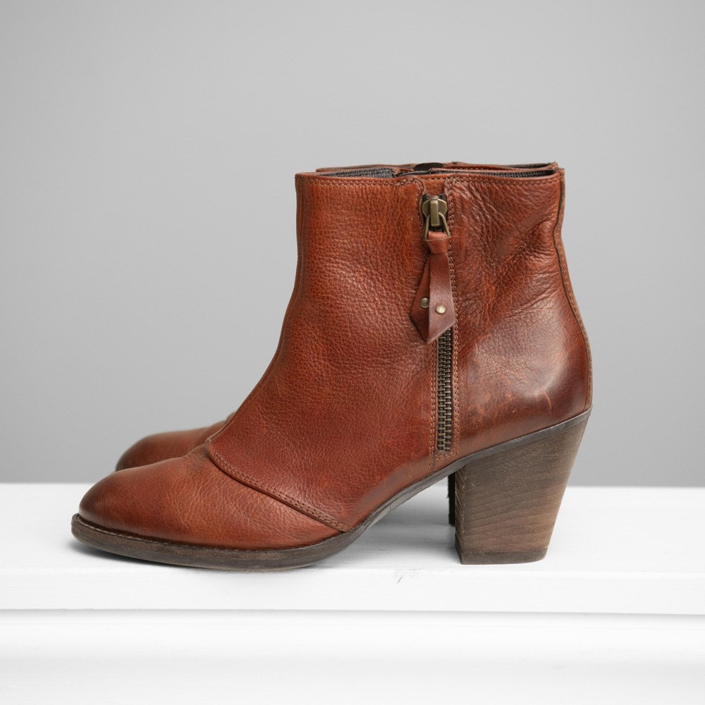 Paul Green Cognac Brown Leather Ankle Boots‎ Sz 7 Western Boho Minimalist Earthy